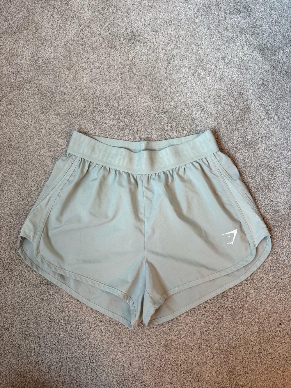 Gymshark S Training loose Fit Light Sage Green Athletic Shorts lightweight gym